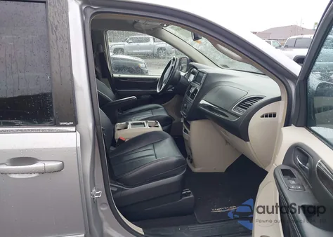 2014 Chrysler Town & Country Touring из США, поврежденный, VIN 2C4RC1BG0ER330233